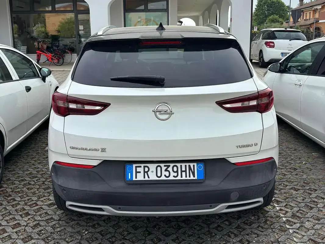 Usata Opel Grandland X Ultimate 120 CV (88 kW) 2018 Bianco SUV
