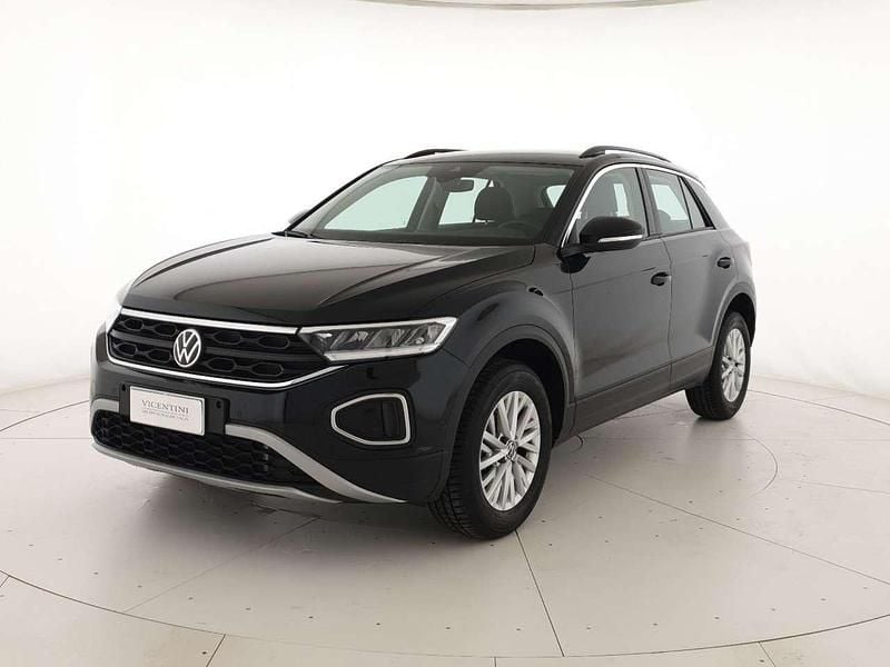 Usata VW T-Roc Life 150 CV (110 kW) 2025 Deep black perlato SUV
