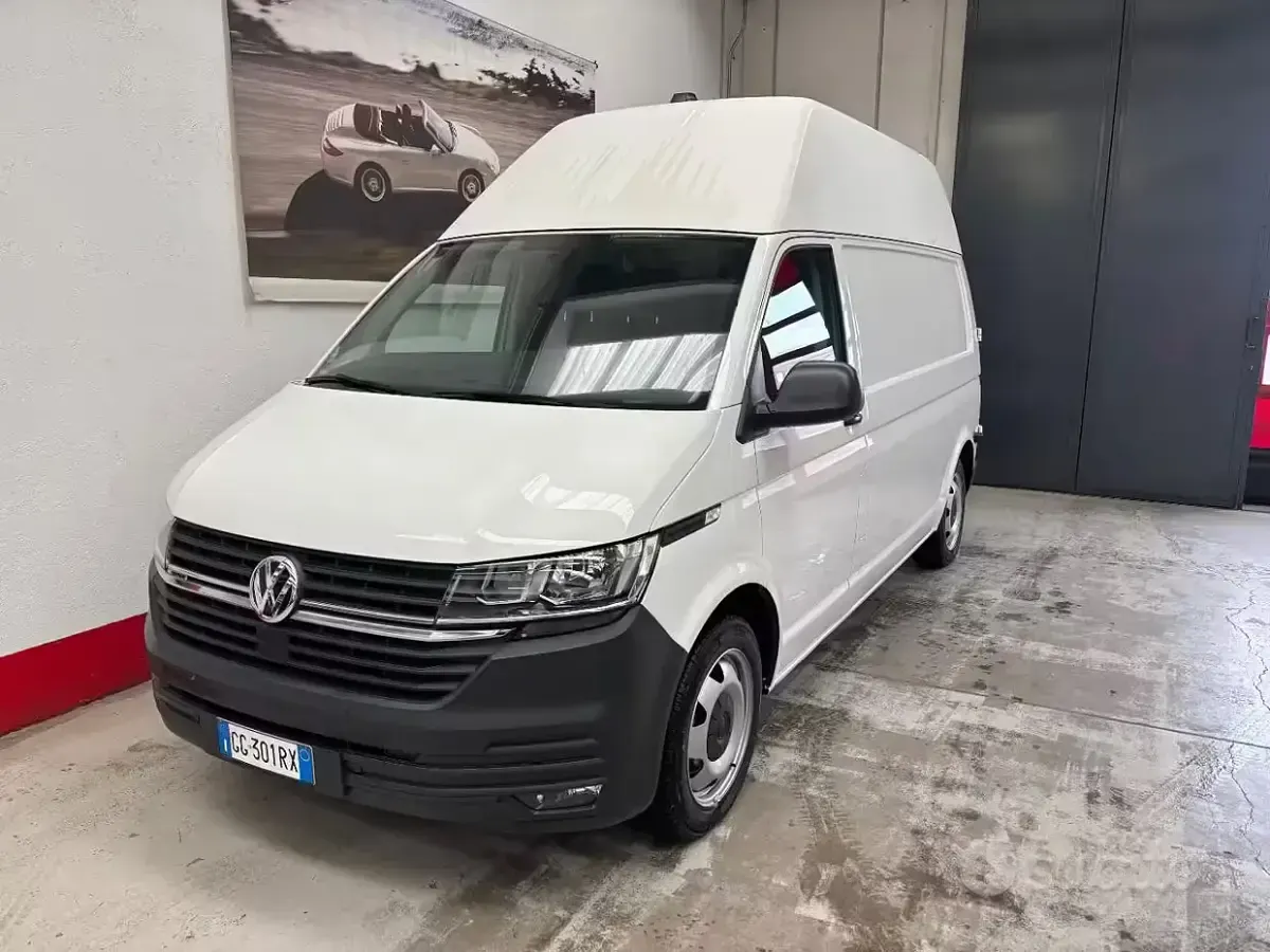 Usata VW Transporter 150 CV (110 kW) 2021 Bianco Furgone