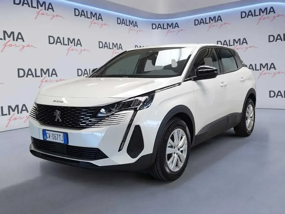 Usata Peugeot 3008 Active 136 CV (100 kW) 2024 SUV