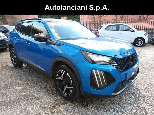 Blu Usata 2024 Peugeot 2008 Allure SUV | 20.870 € (Buon prezzo) - Immagine 1/4