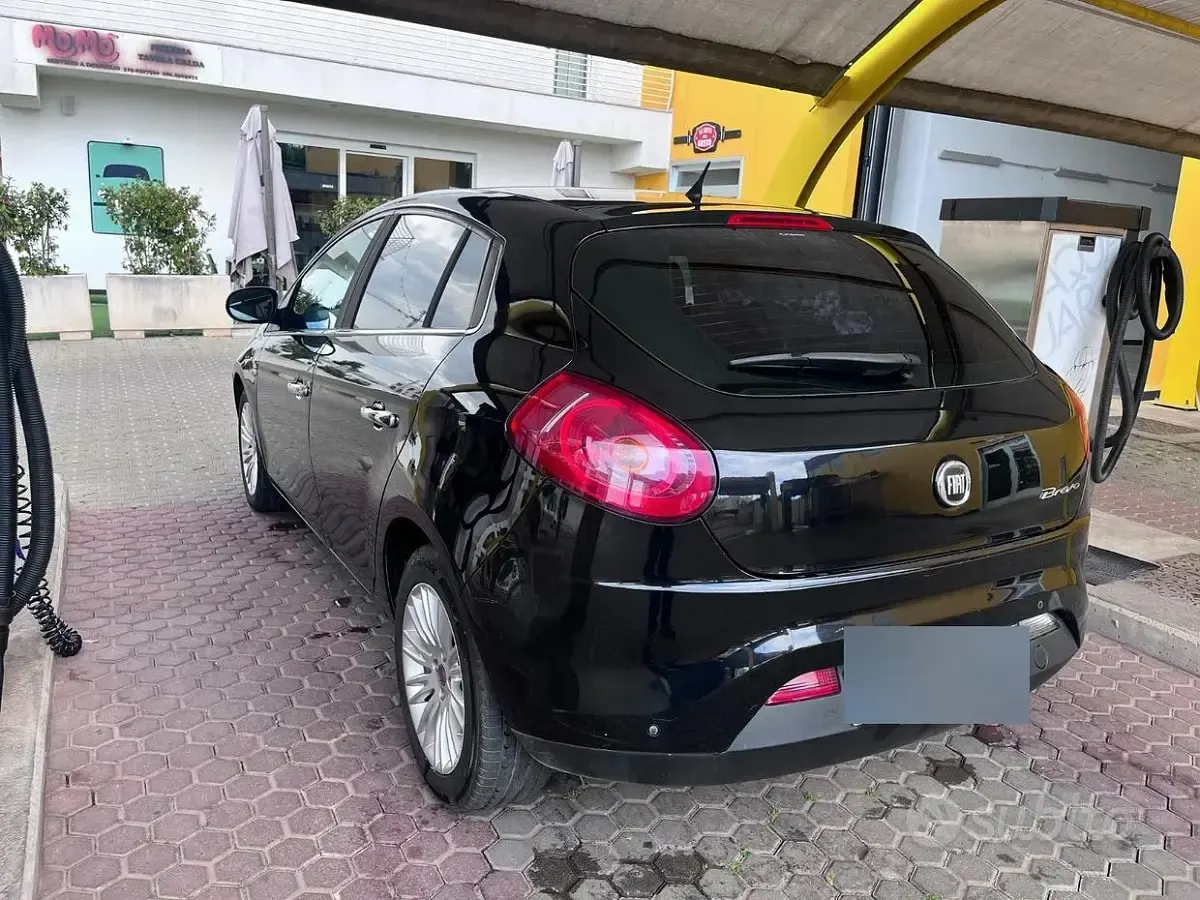 Usata Fiat Bravo Emotion 120 CV (88 kW) 2010 Nero Utilitaria