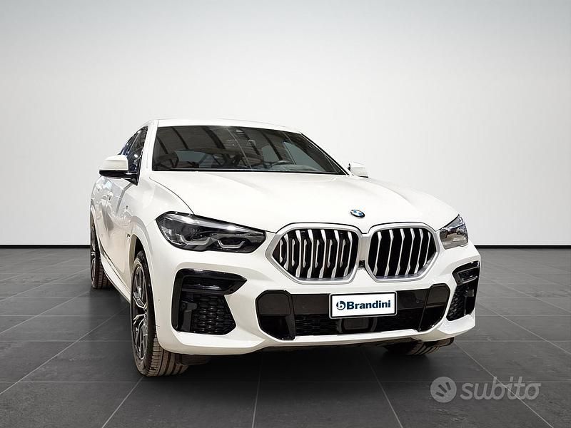 Usata BMW X6 M Sport 286 CV (210 kW) 2023 Bianco SUV