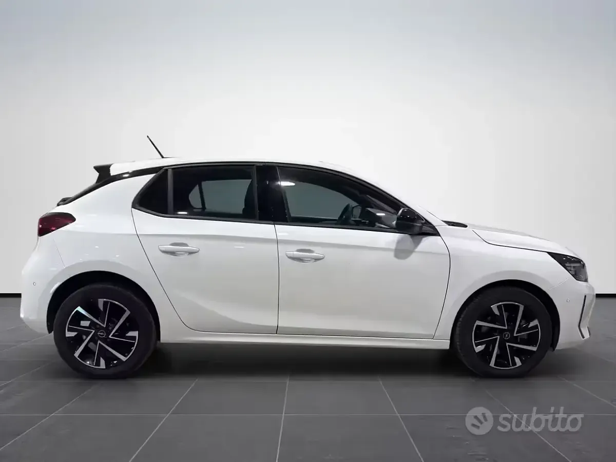 Usata Opel Corsa S 101 CV (74 kW) 2025 Bianco Utilitaria