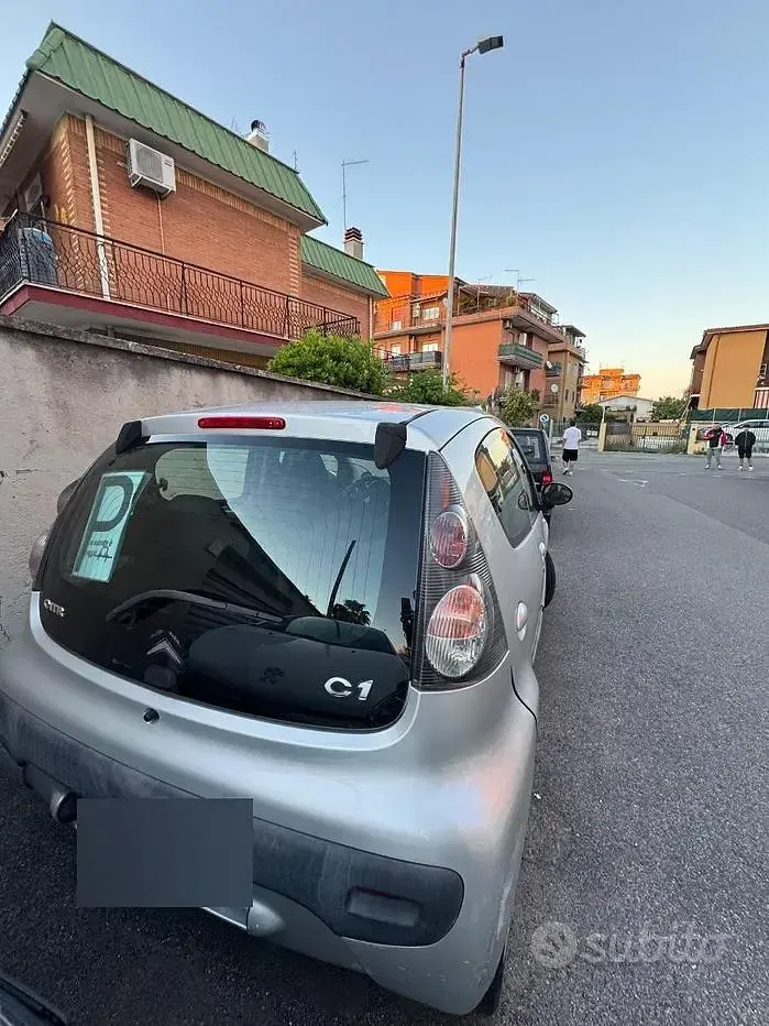 Usata Citroën C1 54 CV (39 kW) 2008 Argento Utilitaria