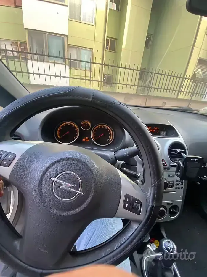 Usata Opel Corsa 80 CV (58 kW) 2009 Grigio Utilitaria