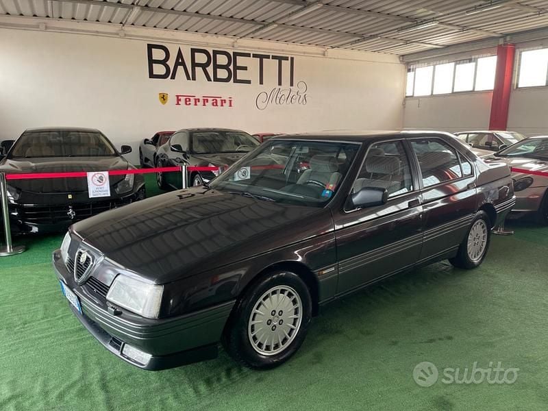 Usata Alfa Romeo 164 210 CV (154 kW) 1992 Grigio Berlina