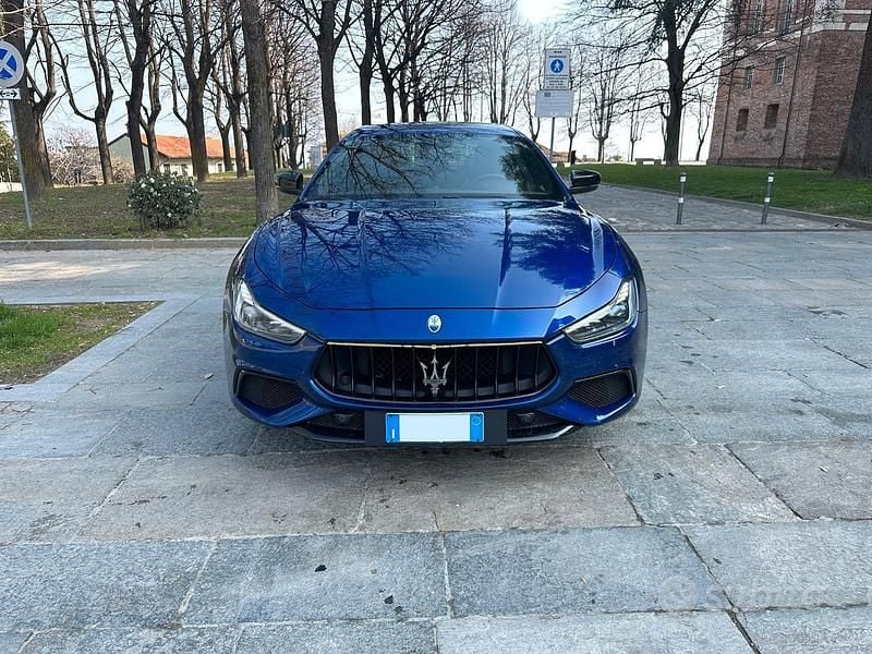 Usata Maserati Ghibli 250 CV (183 kW) 2019 Blu Berlina