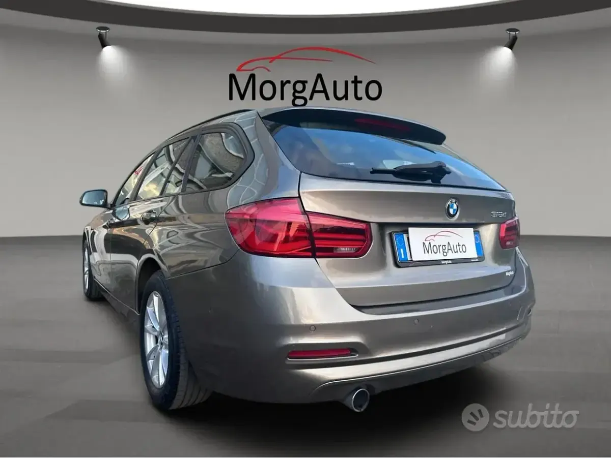 Usata BMW 318 Comfort Edition 150 CV (110 kW) 2018 Grigio Station wagon