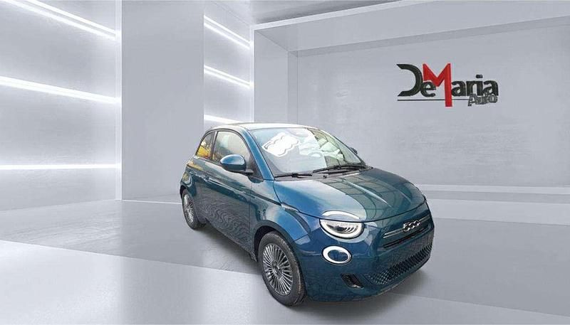 Nuova Fiat 500 65 CV (47 kW) 2026 Blu Berlina