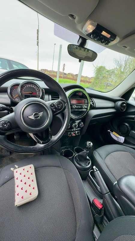 Usata Mini ONE 102 CV (75 kW) 2015 Utilitaria