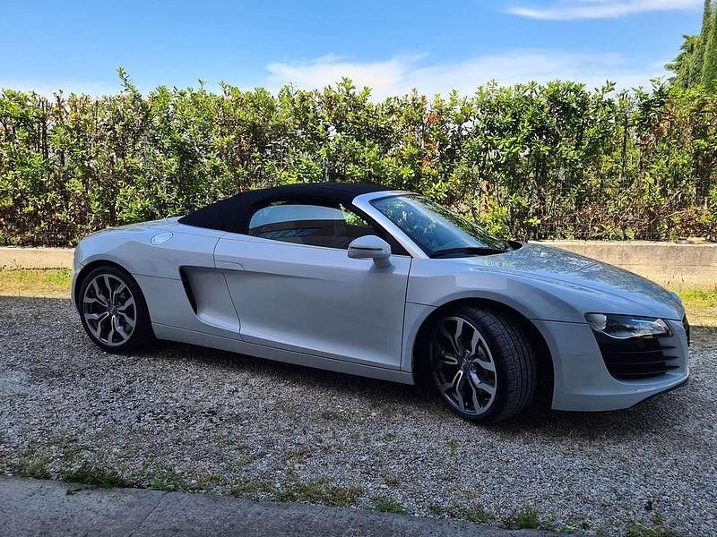 Usata Audi R8 Spyder Comfort 430 CV (316 kW) 2012 Bianco Cabrio
