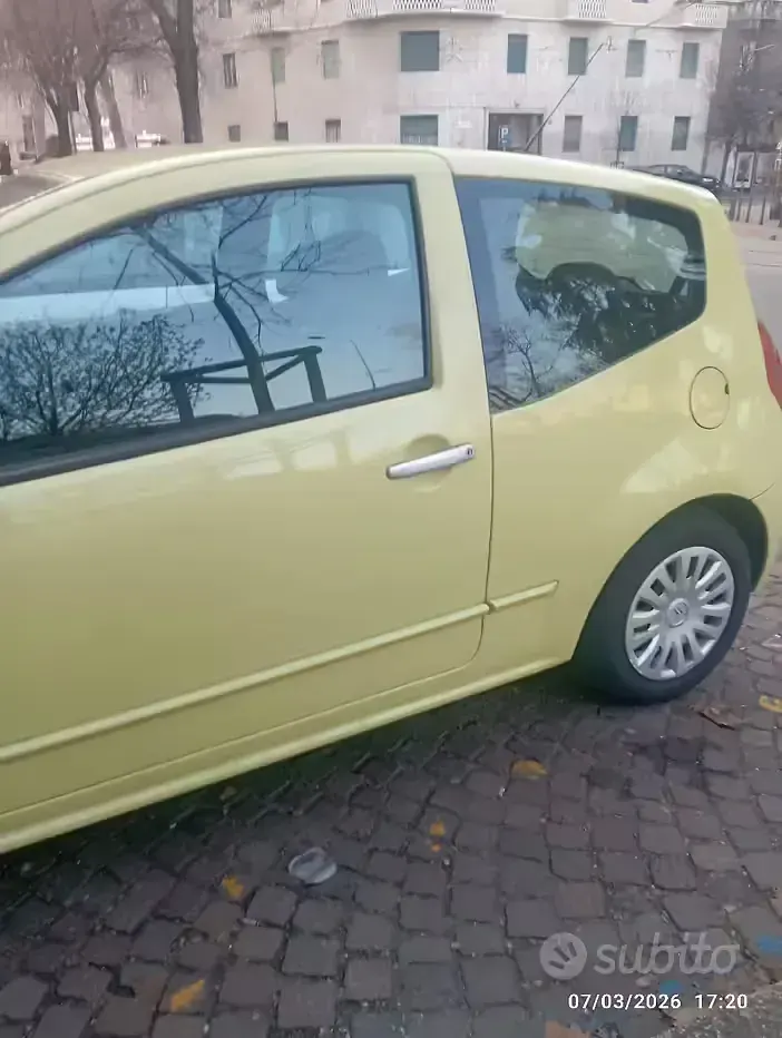 Usata Citroën C2 73 CV (53 kW) 2004 Giallo Utilitaria