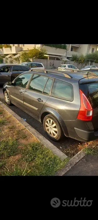 Usata Renault Mégane GrandTour 106 CV (77 kW) 2007 Bluazzurro Station wagon