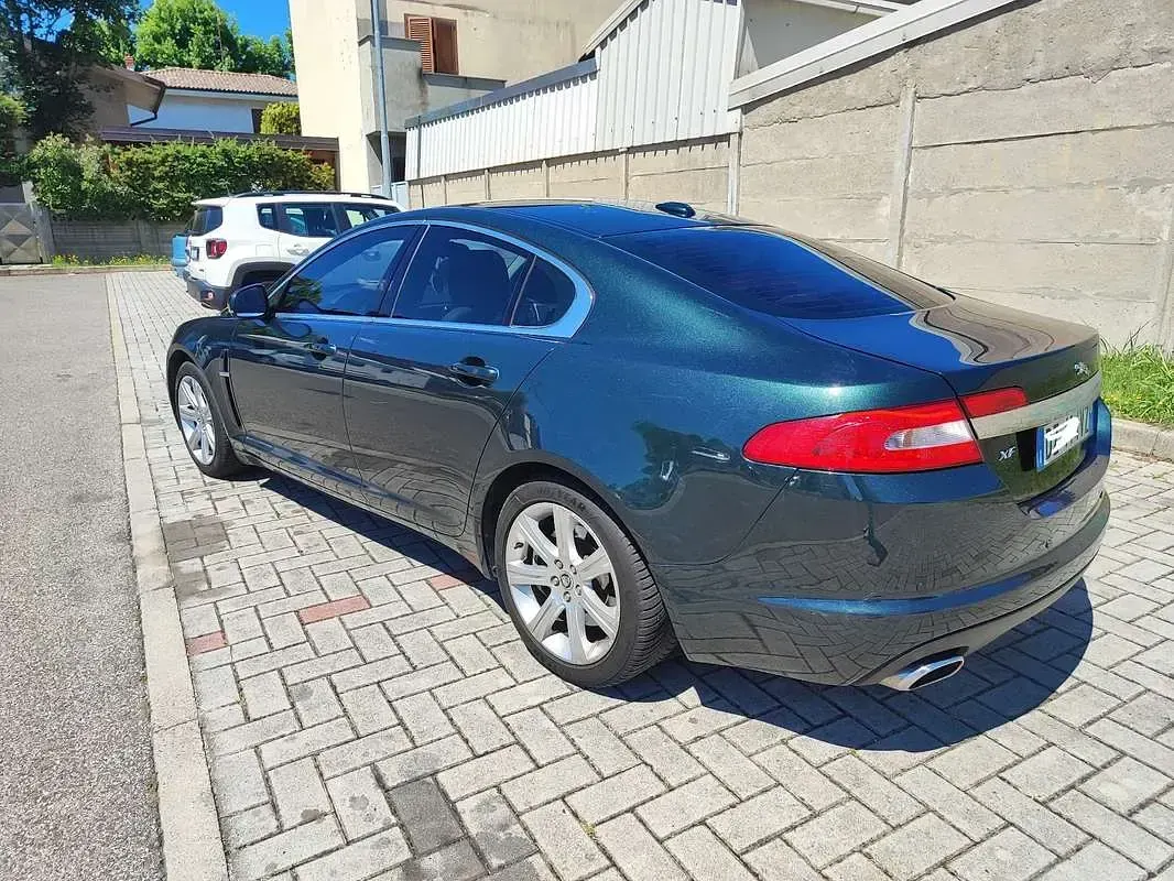Usata Jaguar XF Premium Luxury 241 CV (177 kW) 2010 Berlina