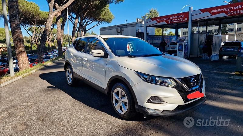 Usata Nissan Qashqai 2018 Bianco SUV