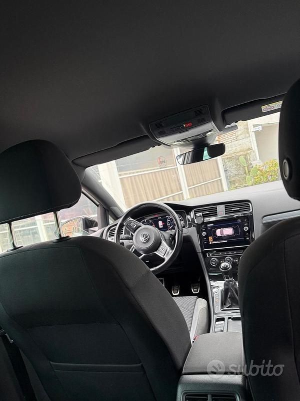 Usata VW Golf VII Trendline 116 CV (85 kW) 2019 Bianco Berlina
