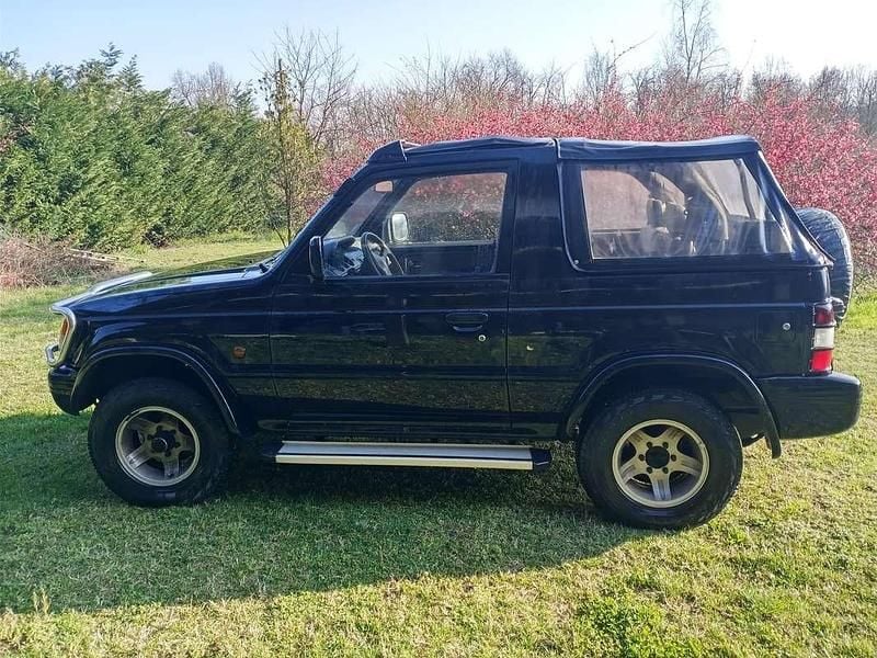 Usata Mitsubishi Pajero 95 CV (69 kW) 1992 Nero SUV