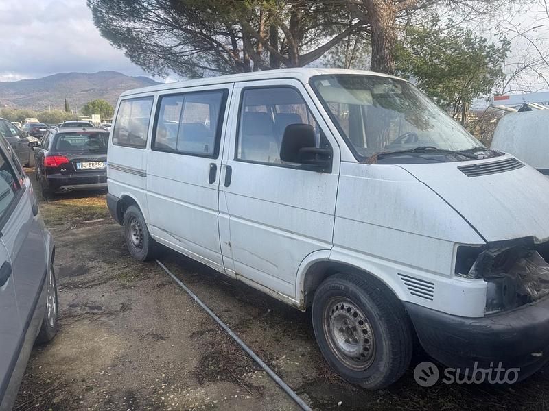 Bianco Usata 2002 VW Caravelle Monovolume | 2500 € - Immagine 1/3