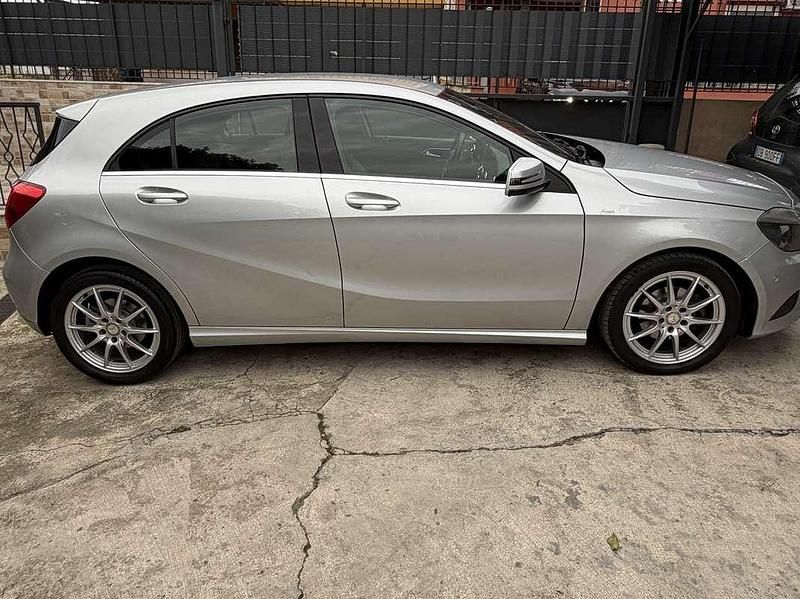 Usata Mercedes A180 Edition 109 CV (80 kW) 2013 Argento Berlina