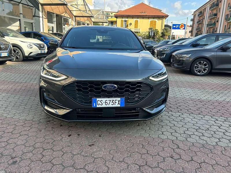 Usata Ford Focus ST-Line 125 CV (91 kW) 2024 Grigio Berlina