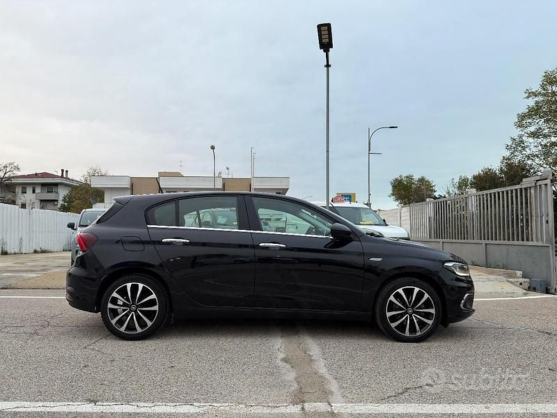 Usata Fiat Tipo Lounge 95 CV (69 kW) 2019 Berlina