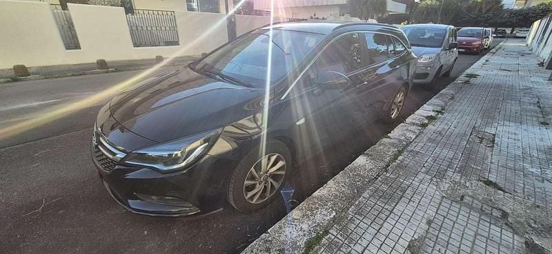 Usata Opel Astra Business 110 CV (80 kW) 2019 Station wagon