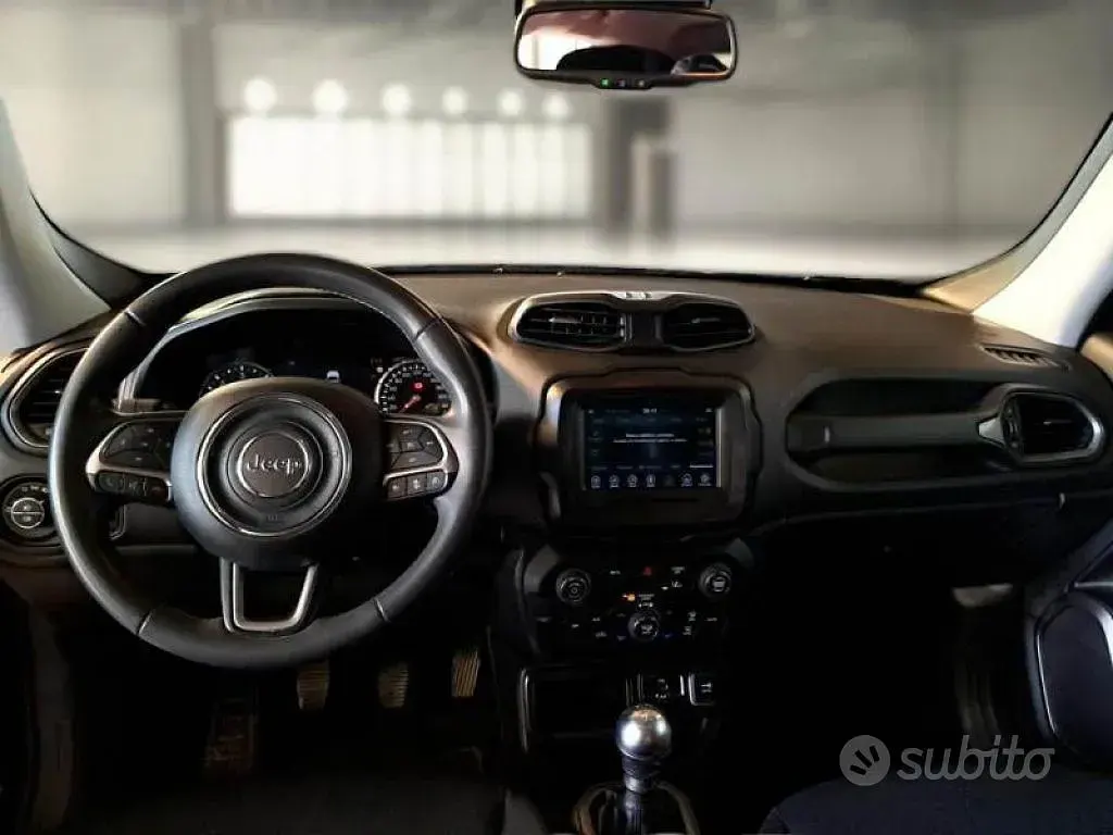 Usata Jeep Renegade Limited 131 CV (96 kW) 2022 Nero SUV
