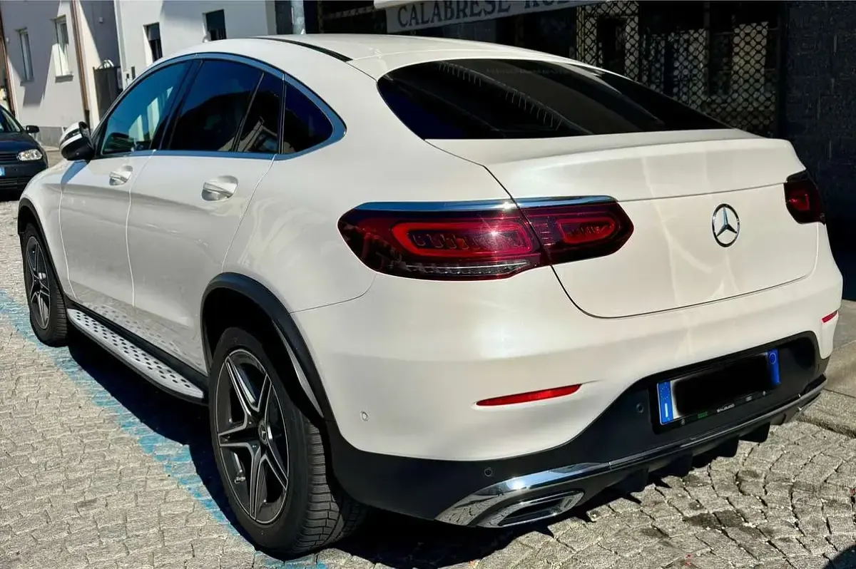 Usata Mercedes GLC200 Premium Plus 163 CV (119 kW) 2020 Bianco SUV