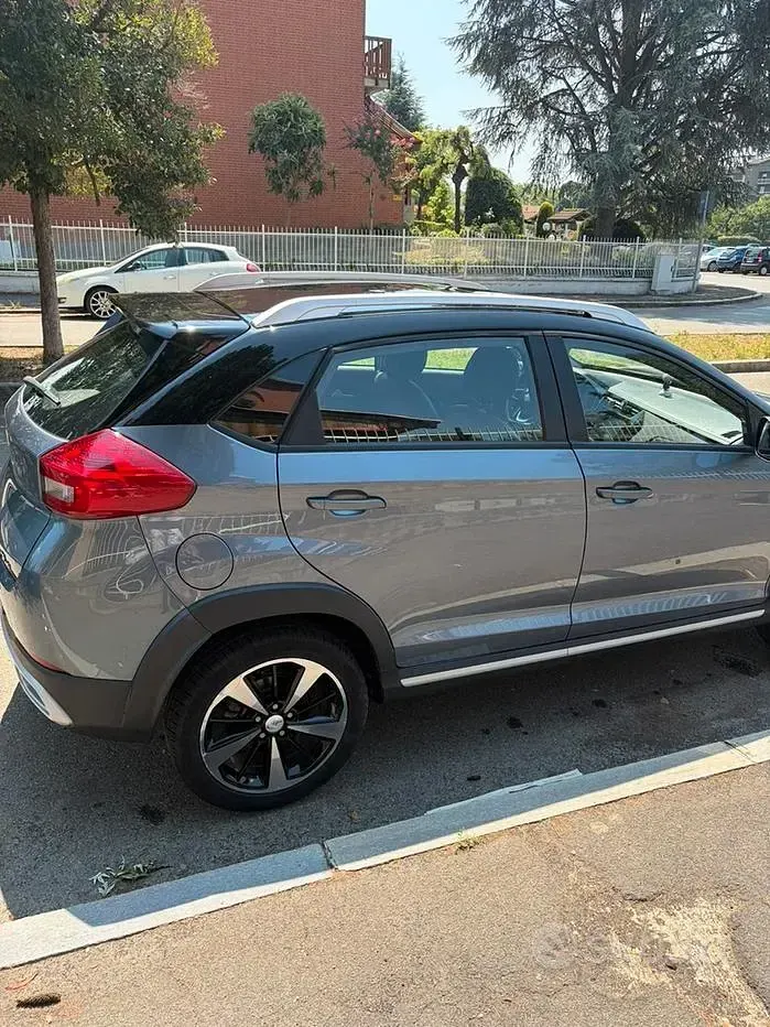 Usata DR DR 3.0 117 CV (86 kW) 2023 Grigio SUV