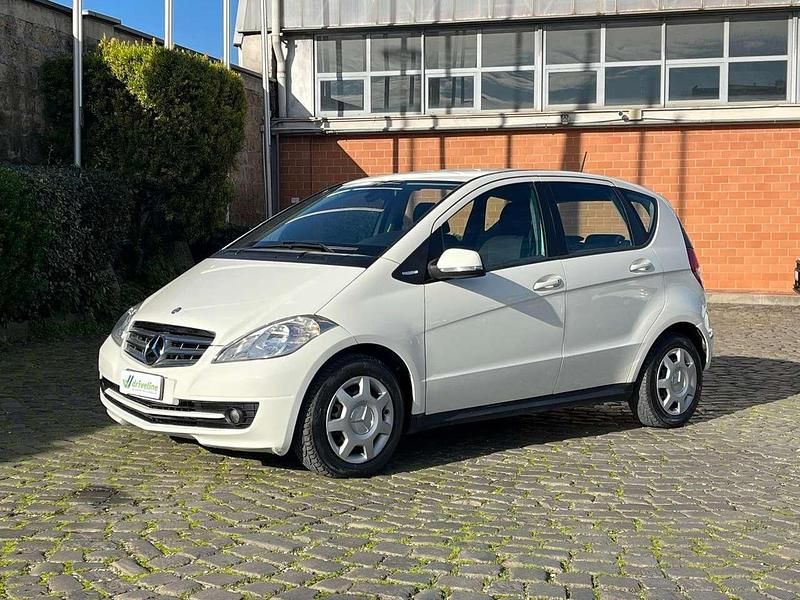 Usata Mercedes A160 Edition 95 CV (69 kW) 2011 Bianco Utilitaria