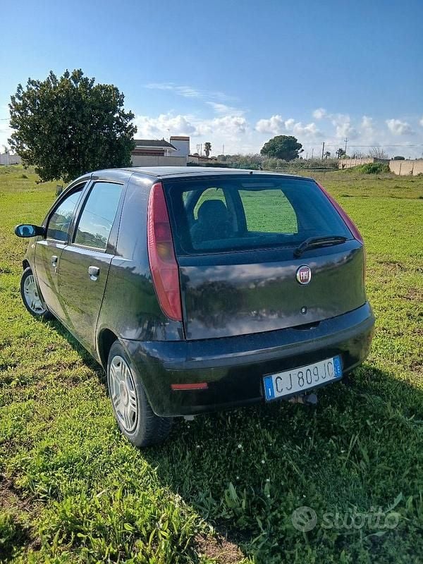 Usata Fiat Punto 2005 Nero Utilitaria