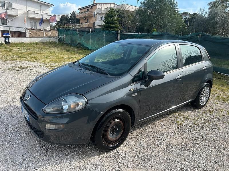 Usata Fiat Grande Punto 2014 Utilitaria