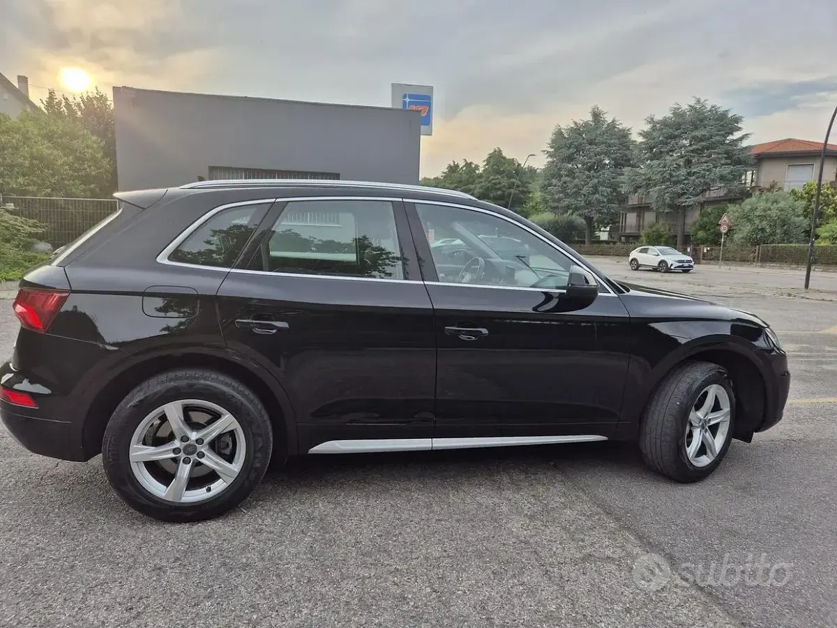 Usata Audi Q5 150 CV (110 kW) 2017 Nero SUV