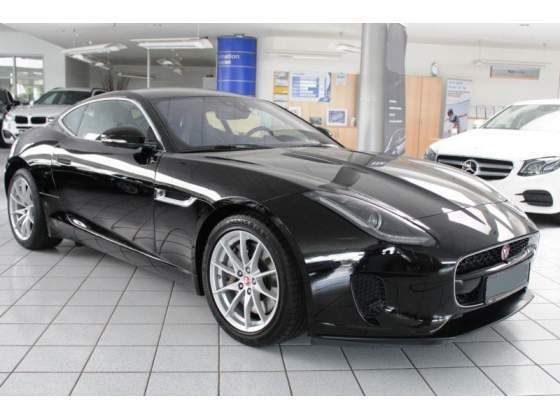 Jaguar F-Type 2.0 Benzina 301 CV (2018) • Risparmia 15% a ...