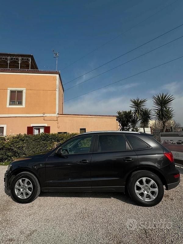 Usata Audi Q5 Advanced Plus 170 CV (125 kW) 2011 Nero SUV