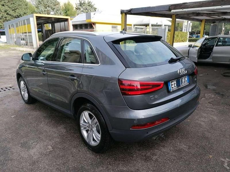 Usata Audi Q3 Business 140 CV (102 kW) 2014 Grigio SUV