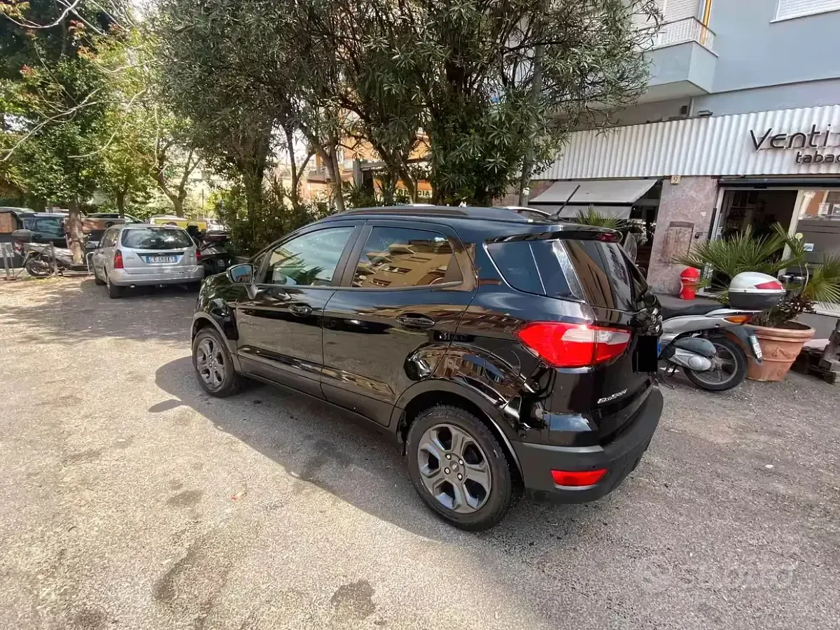 Usata Ford Ecosport 125 CV (91 kW) 2003 Nero SUV