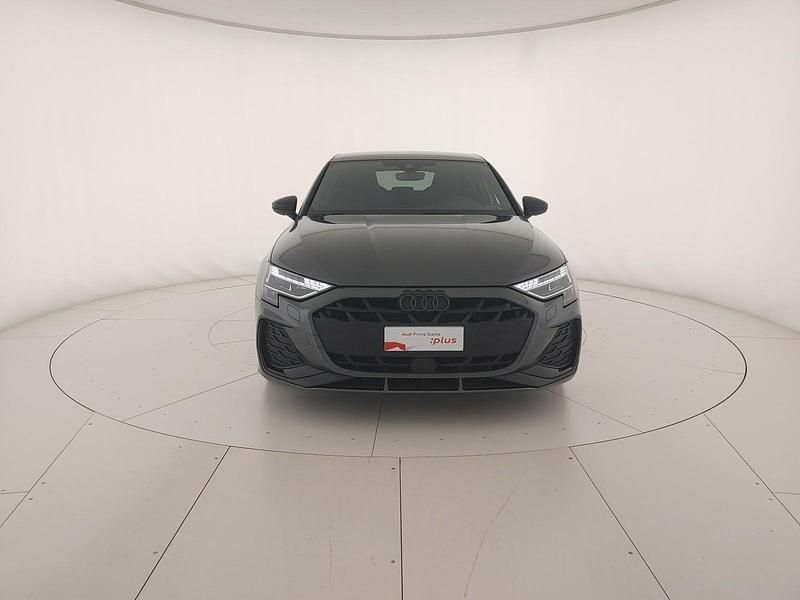Usata Audi A3 S-Line 150 CV (110 kW) 2025 Grigio daytona perlato Berlina
