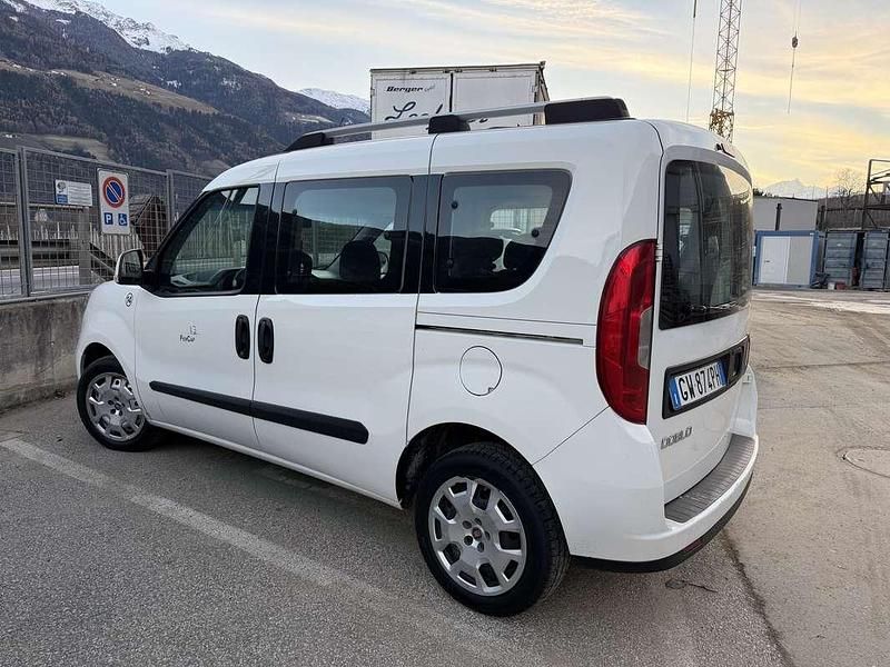 Usata Fiat Doblò Dynamic 90 CV (66 kW) 2014 Monovolume