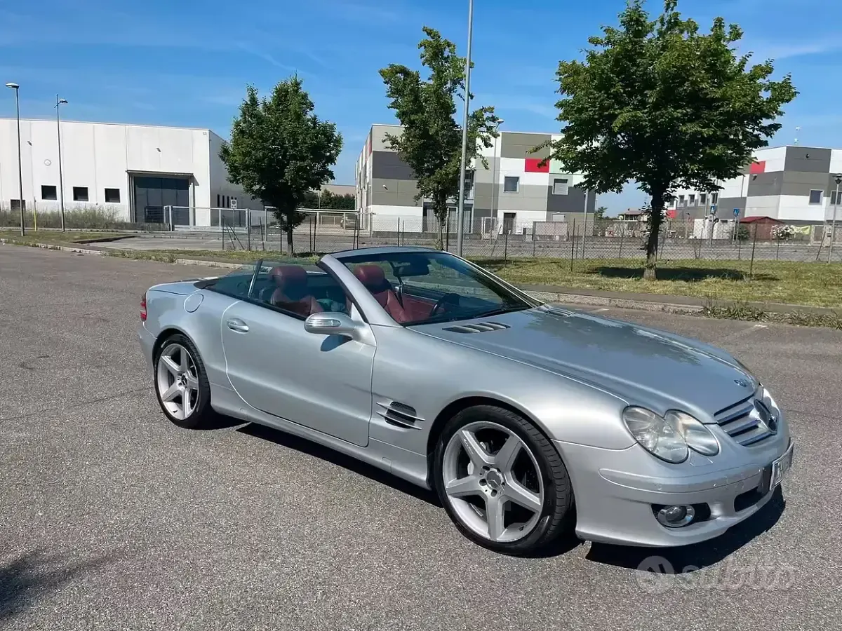 Usata Mercedes SL350 2007 Grigio Cabrio