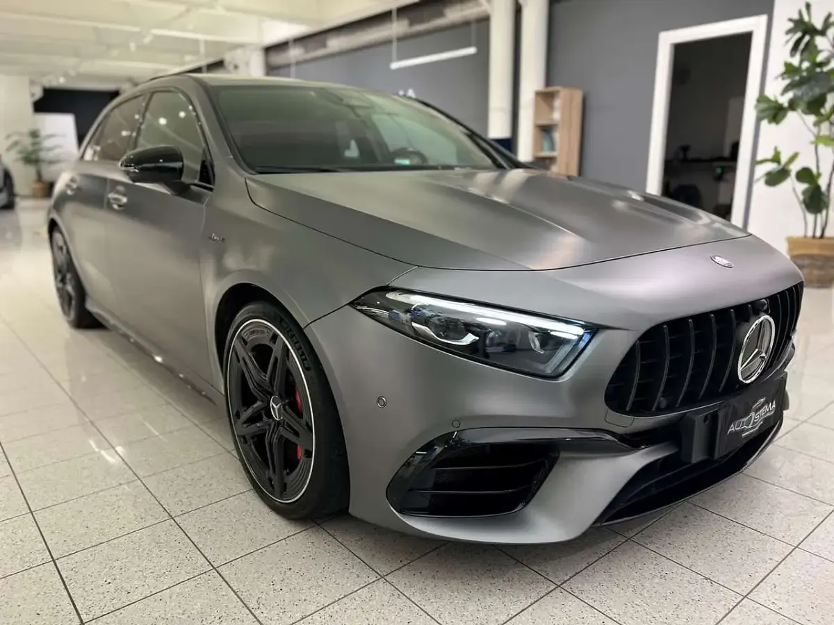 Usata Mercedes A45 AMG AMG Line Premium Plus 421 CV (309 kW) 2023 Grigio Utilitaria