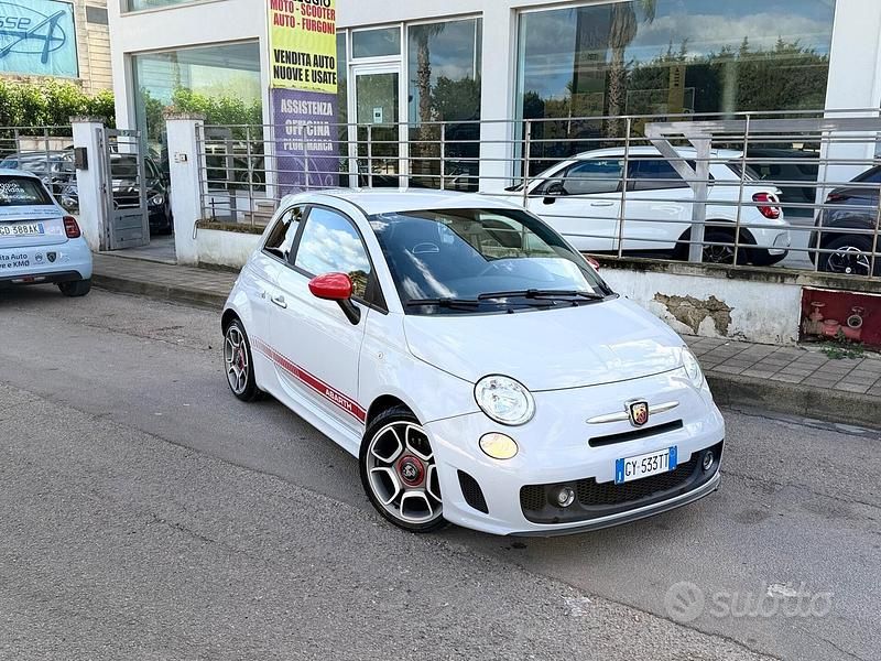 Usata Abarth 500 135 CV (99 kW) 2011 Bianco Berlina