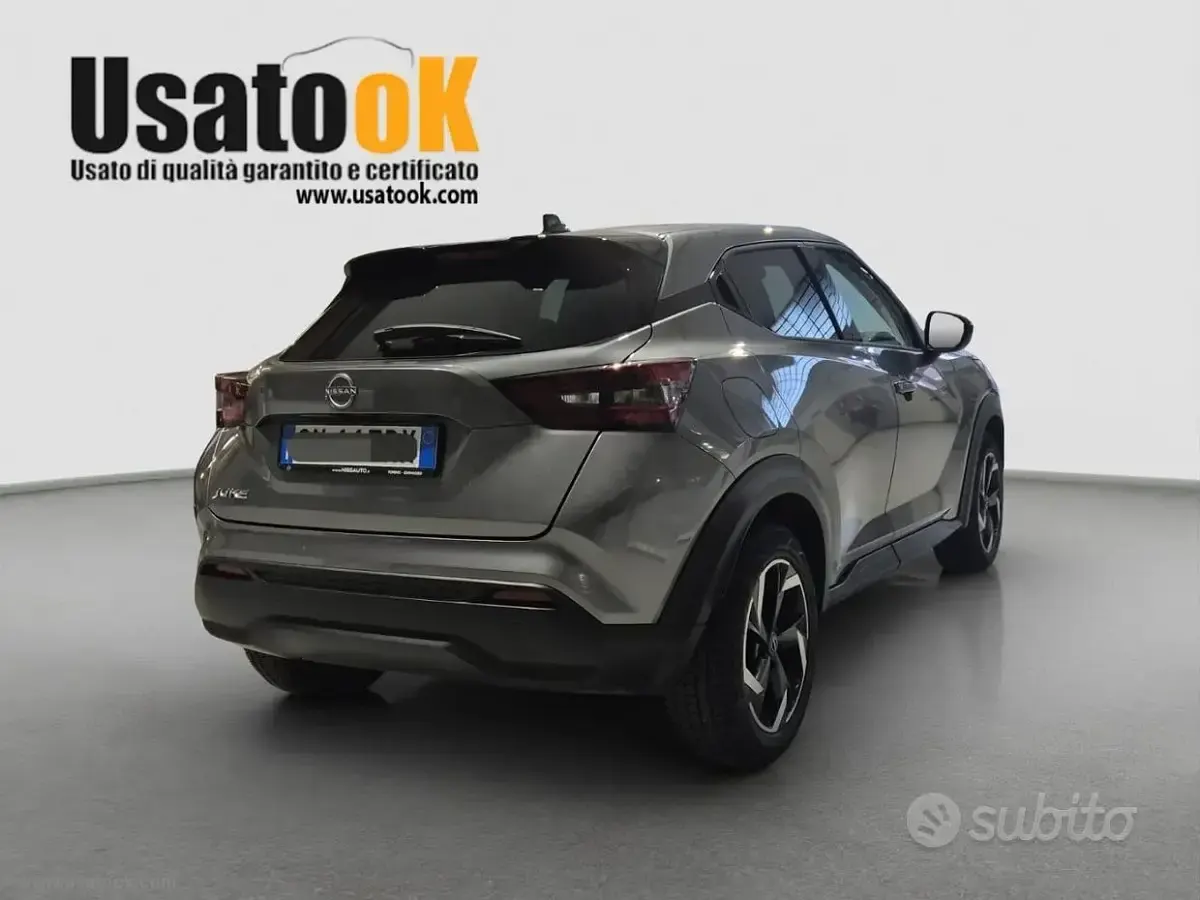 Usata Nissan Juke N-Connecta 114 CV (83 kW) 2023 Grigio SUV