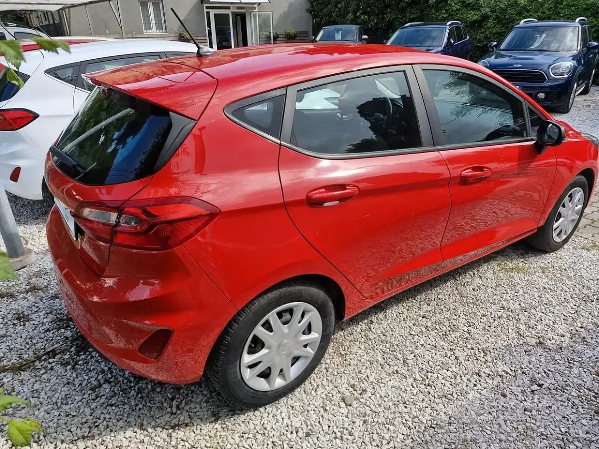Usata Ford Fiesta 75 CV (55 kW) 2019 Rosso Utilitaria