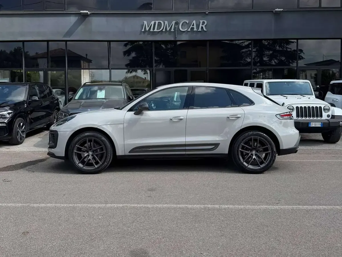 Usata Porsche Macan 265 CV (194 kW) 2023 Grigio SUV