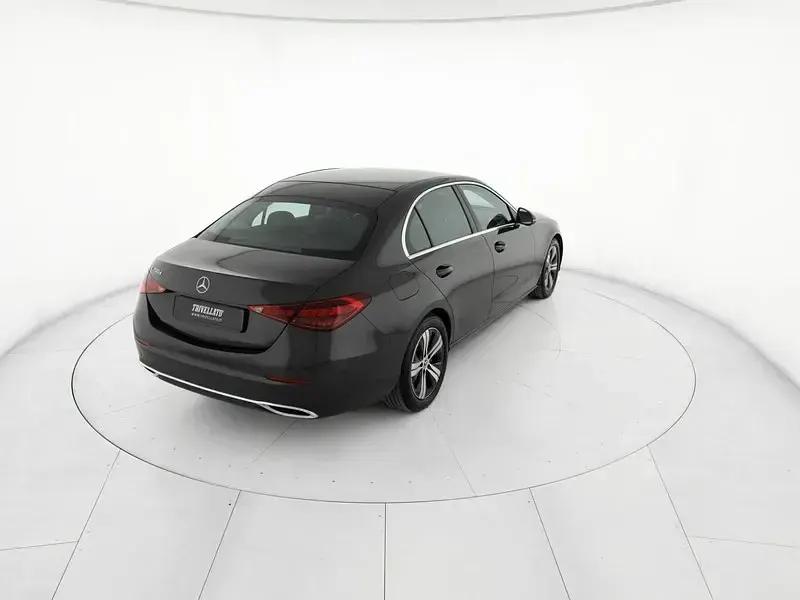 Usata Mercedes 200 Advanced 163 CV (119 kW) 2025 Grigio Berlina