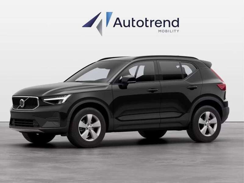 Nero Nuova 2025 Volvo XC40 SUV | 32.800 € (Super prezzo) - Immagine 1/4