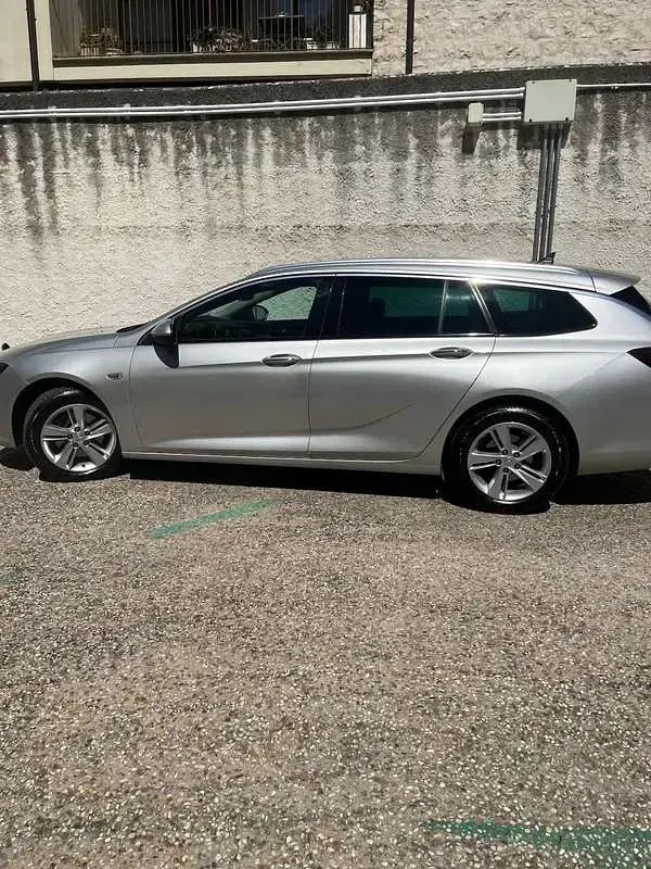 Usata Opel Insignia Business 136 CV (100 kW) 2019 Station wagon