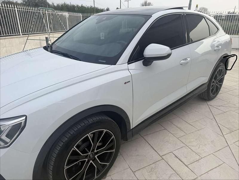 Usata Audi Q3 Ambiente 200 CV (147 kW) 2024 SUV